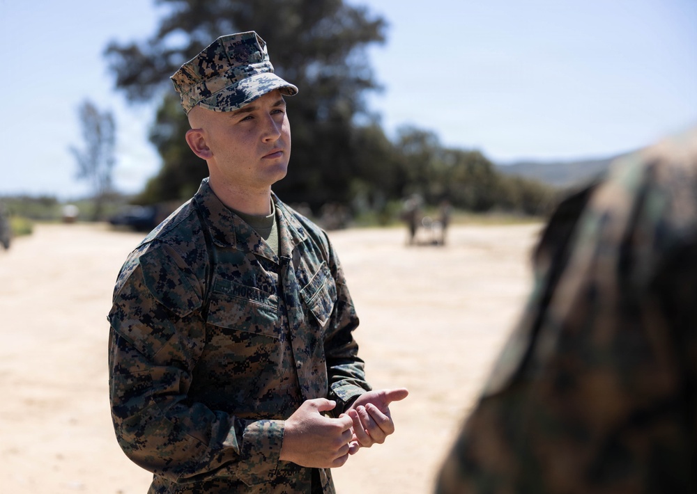 I MEF leaders observe Small Attack Drone Operator Course students fly Neros Archer FPV drone