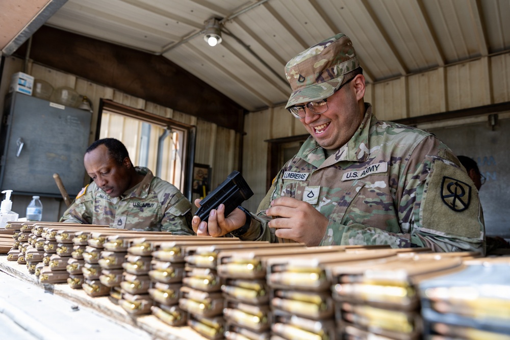 451st Expeditionary Sustainment Command Soldiers Complete M4 Range