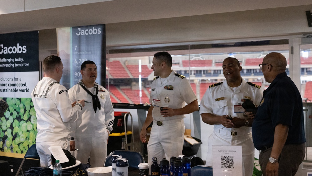 U.S. service members attend summit and stadium tour in Houston, Texas