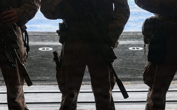 11th MEU Marines Conduct Quick Reaction Force Drill Aboard USS Boxer