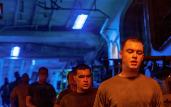 11th MEU Marines Conduct Corporals Course PT Aboard USS Boxer
