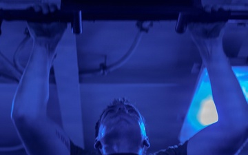 11th MEU Marines Conduct Corporals Course PT Aboard USS Boxer