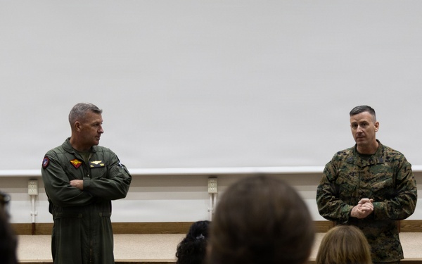 1st MAW leadership shows appreciation for VMFA-121 spouses