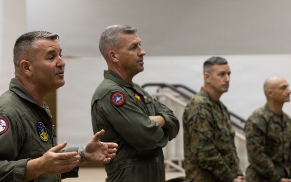 1st MAW leadership shows appreciation for VMFA-121 spouses