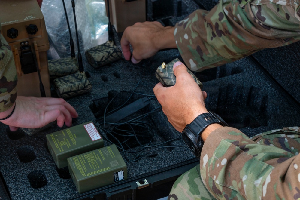 736 SFS - Philippine Air Force Conduct SME exchange