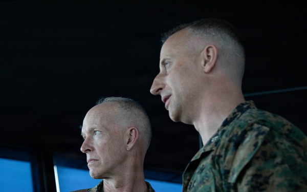 Lt. Gen. Glynn visits MCAS Iwakuni