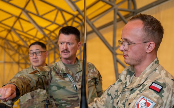 39th ABW Leadership visits Polish Military Contingent