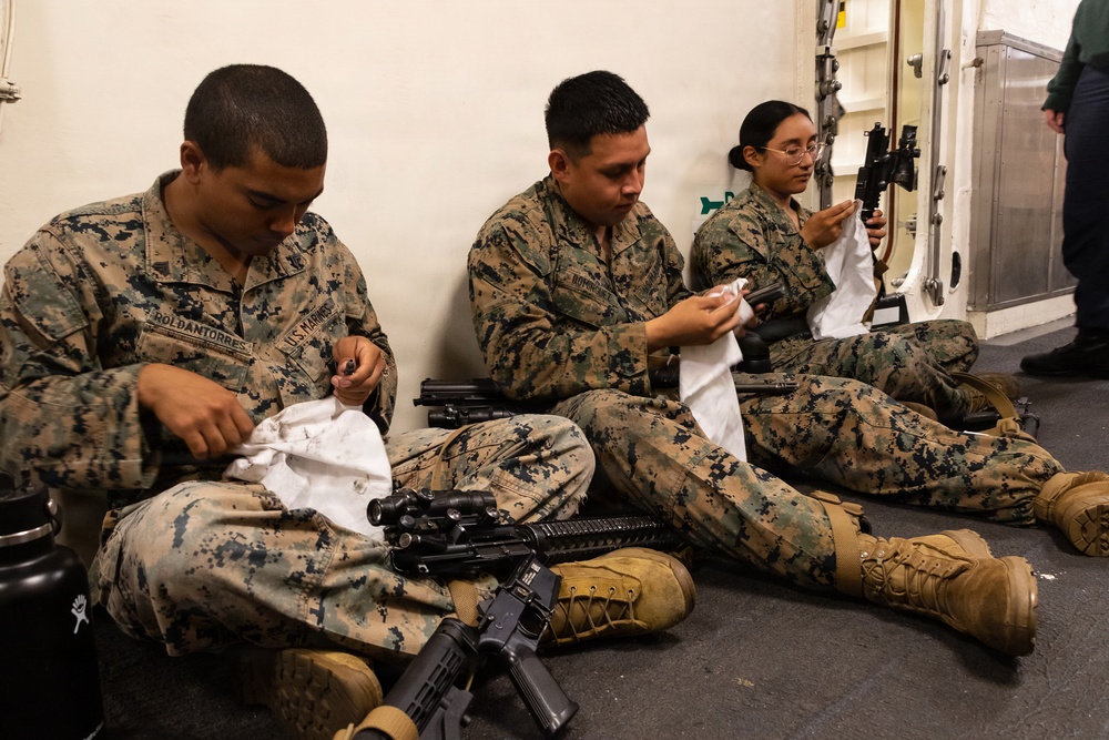 USS Portland Marines Conduct Routine Operations