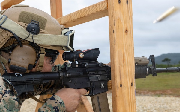 Communication Strategy and Operations Marines participate in field training exercise