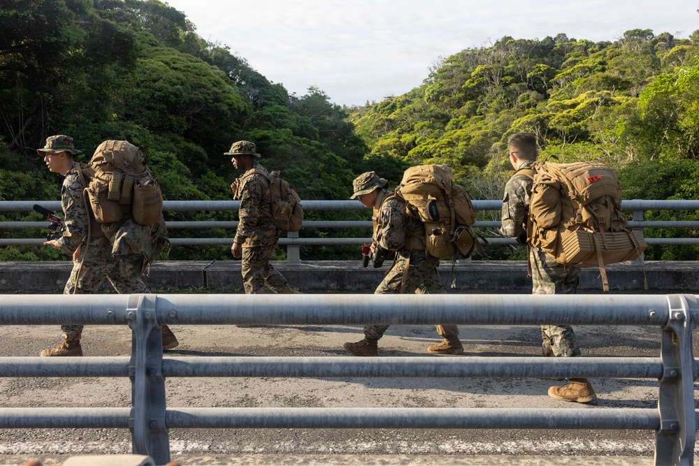 Communication Strategy and Operations Marines participate in field training exercise