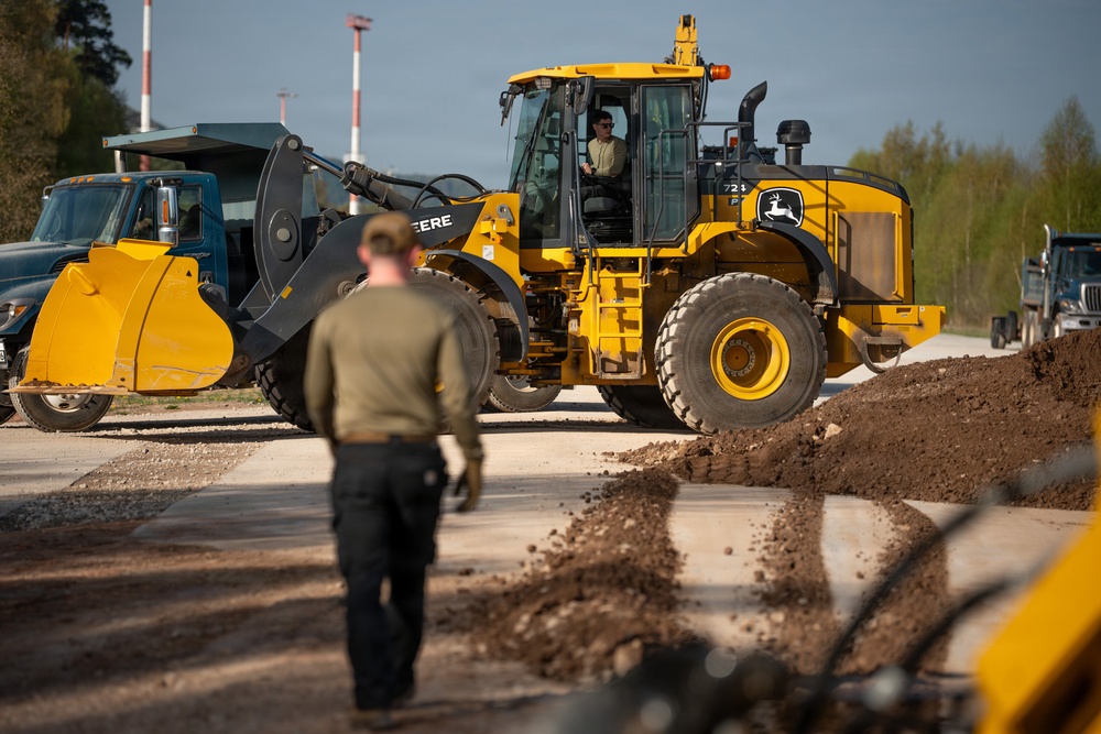 86th CEG improve proficiency with Rapid Airfield Deployment Readiness training