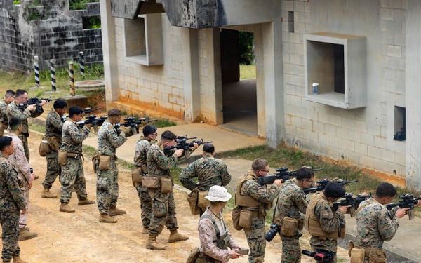 Communication Strategy and Operations Marines participate in field training exercise