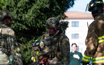 86th MDG conduct a MASCAL joint exercise