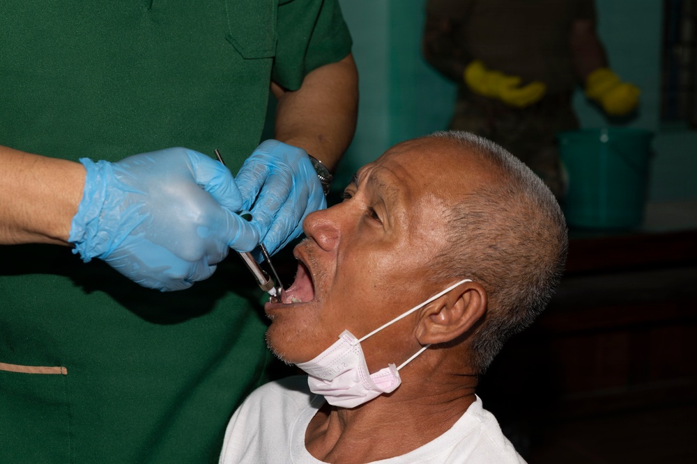 Balikatan 2026: U.S., Philippine service members provide medical care, training in Casiguran