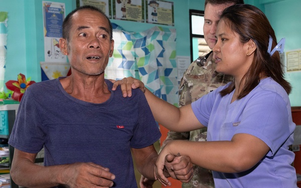 Balikatan 2026: U.S., Philippine service members provide medical care, training in Casiguran
