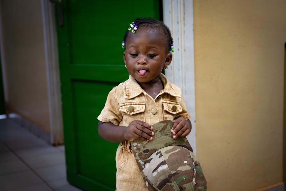 Patients arrive for LAMAT 2026 care