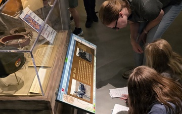 Stowers Elementary fourth-graders connect with American military heroes at National Infantry Museum