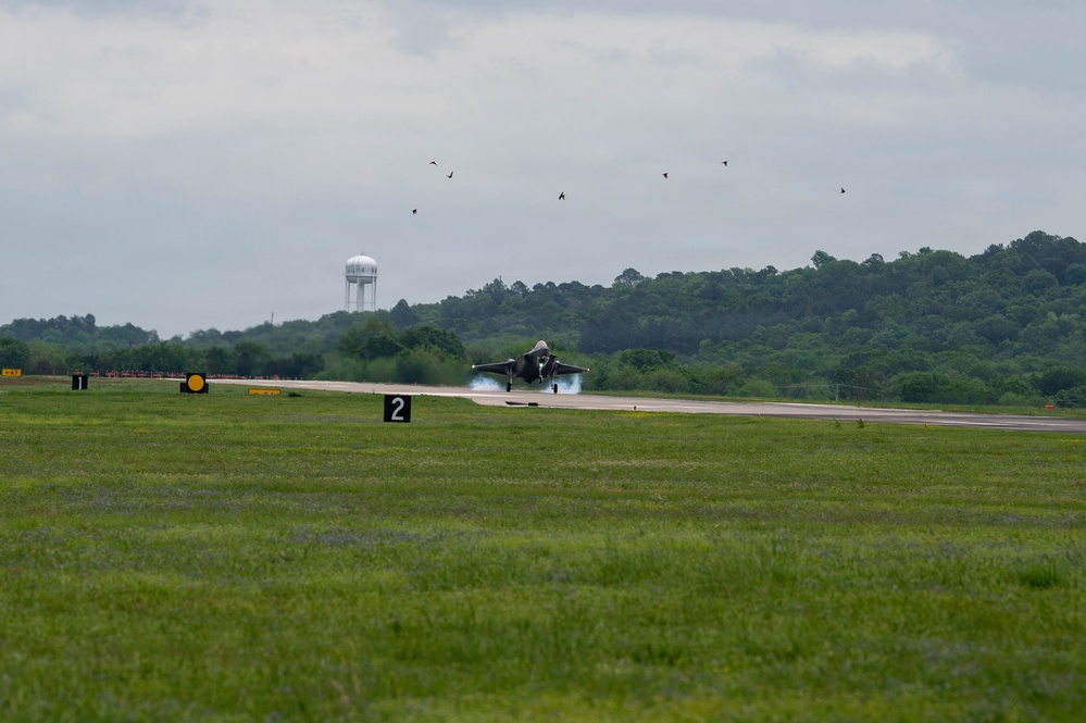 Finnish pilot completes first F-35 training flight at Ebbing ANGB