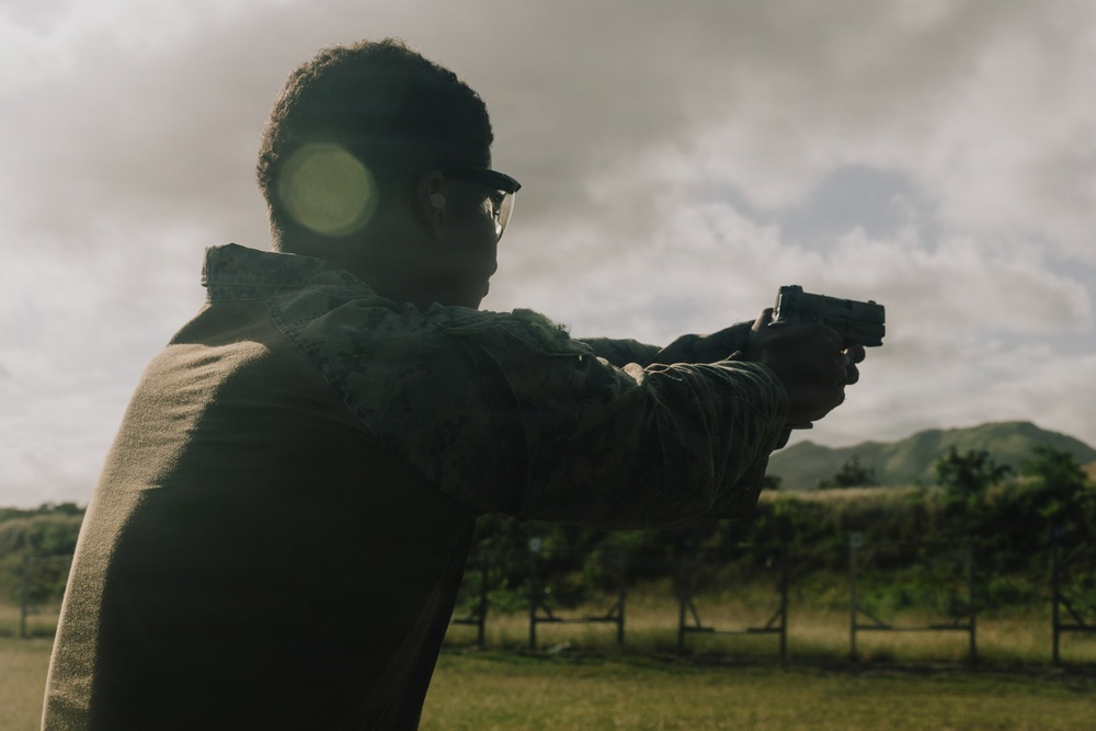 22nd MEU (SOC) | India Co. Conduct Competition-Style Pistol Range