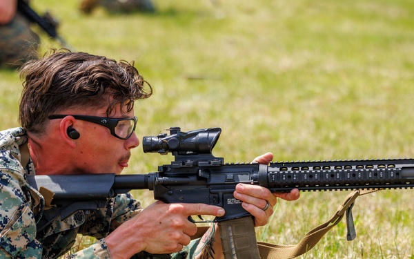 Marine Corps Rifle Competition