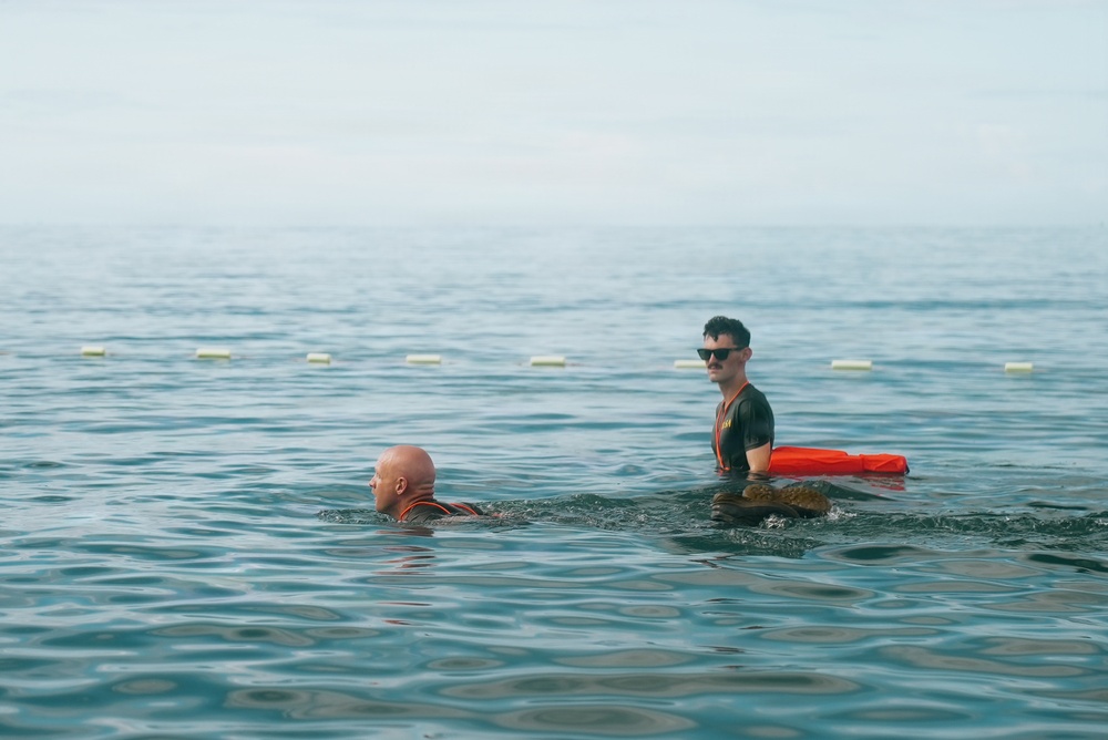 22nd MEU (SOC) | India Co. Open Water Swim Training