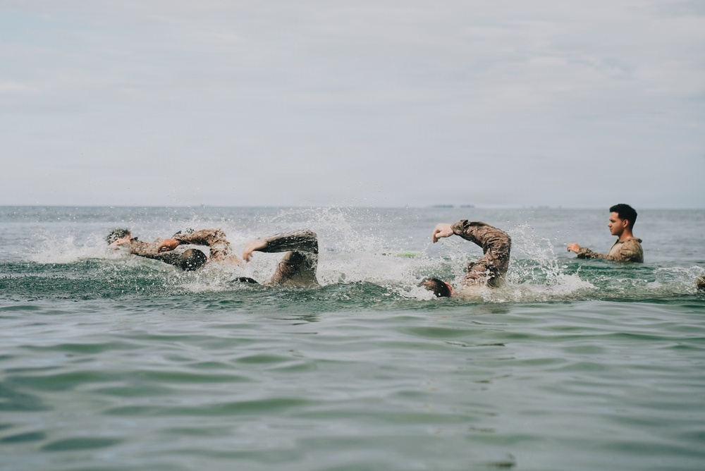 22nd MEU (SOC) | India Co. Open Water Swim Training