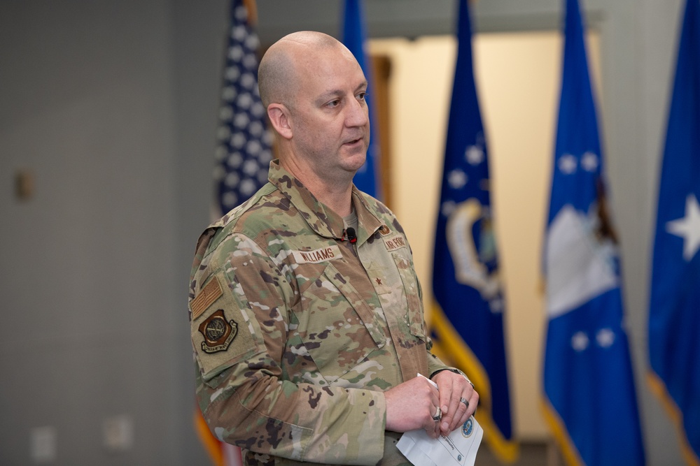 Roadshow updates acquisition workforce on transformation efforts