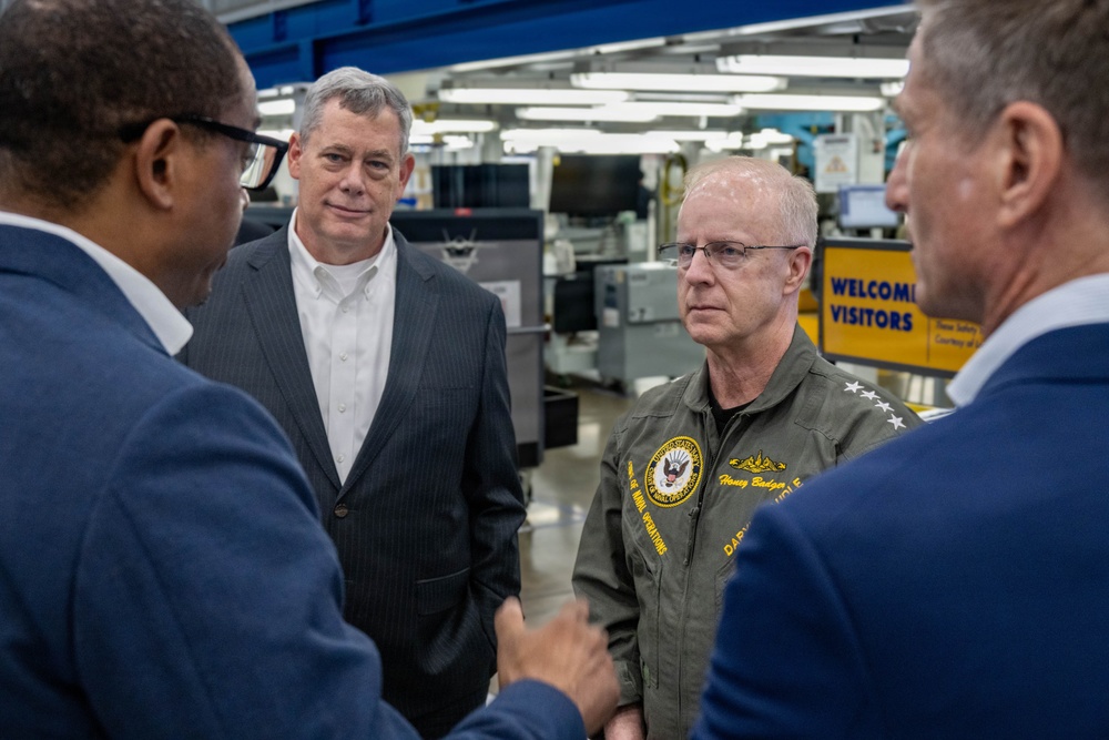 CNO tours Lockheed Martin F-35 facility