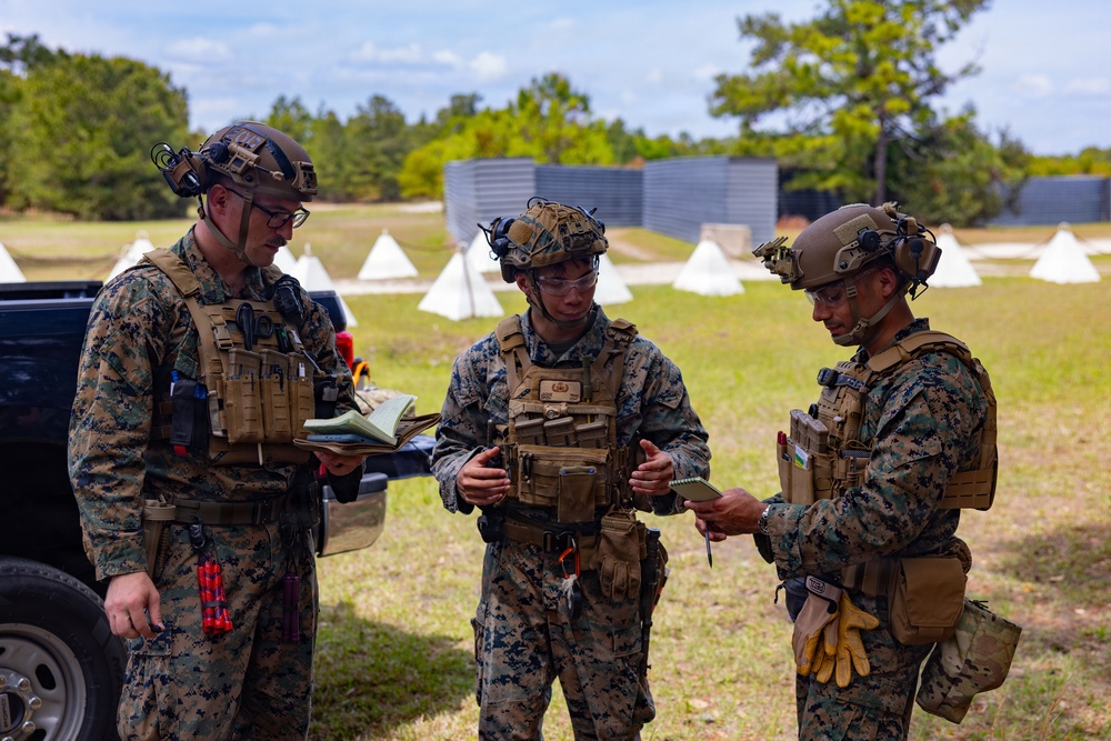 2nd Marine Logistics Group Participates in USMC EOD Team of the Year Competition