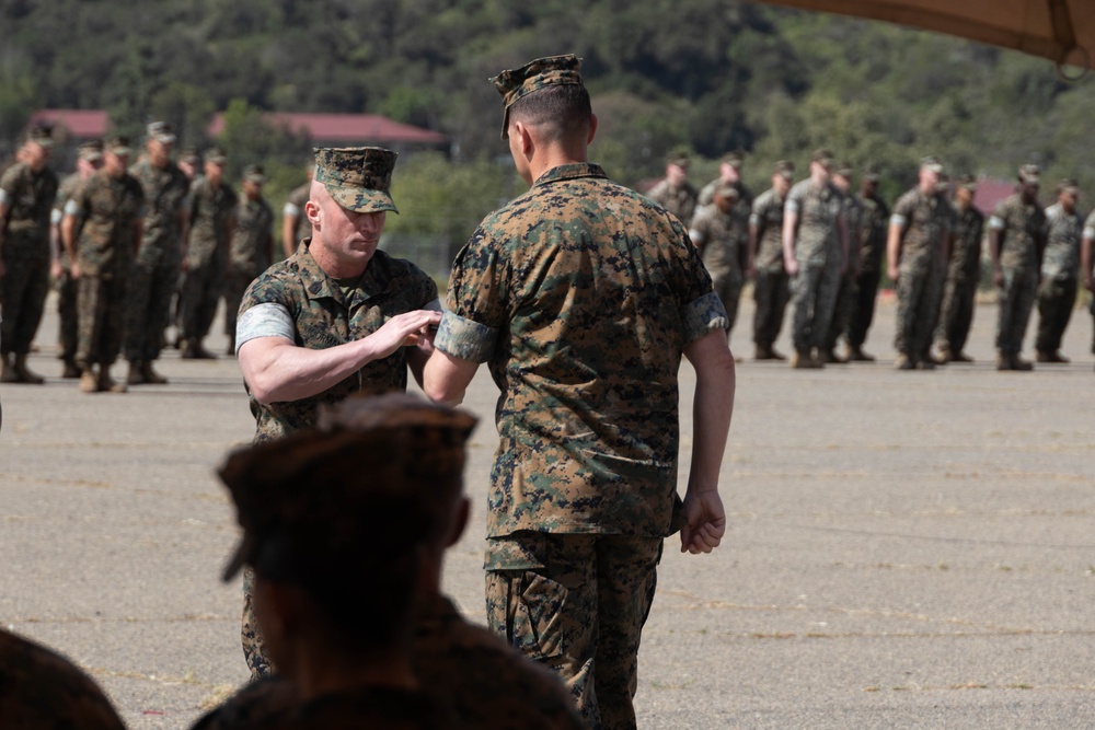 1st Marines hold relief, appointment ceremony