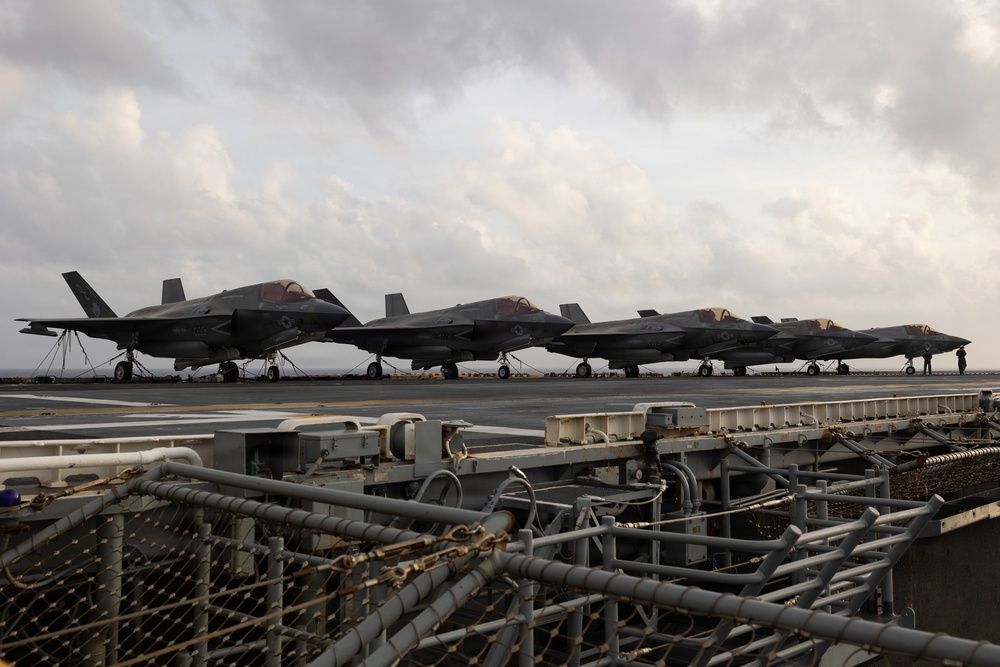 11th MEU Marines Conduct F-35B Flight Operations Aboard USS Boxer