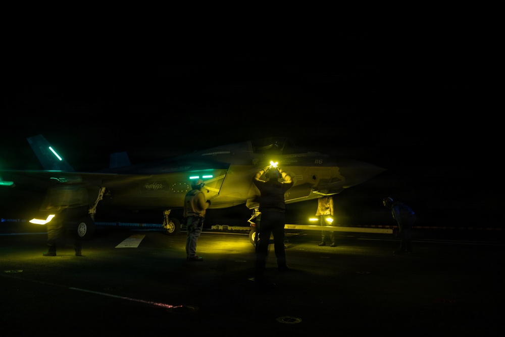 11th MEU Marines Conduct F-35B Flight Operations Aboard USS Boxer