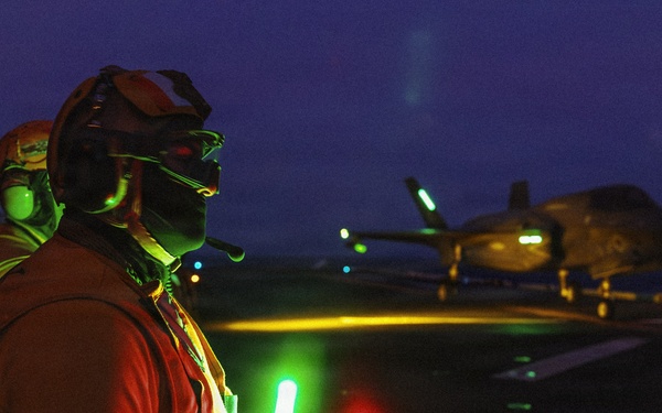 11th MEU Marines Conduct F-35B Flight Operations Aboard USS Boxer