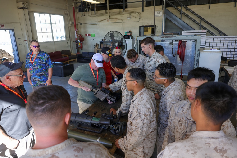 3d Light Armored Reconnaissance Battalion Hosts Alumni Event