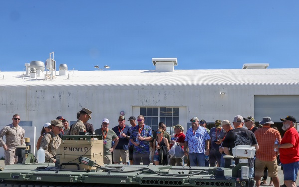 3d Light Armored Reconnaissance Battalion Hosts Alumni Event