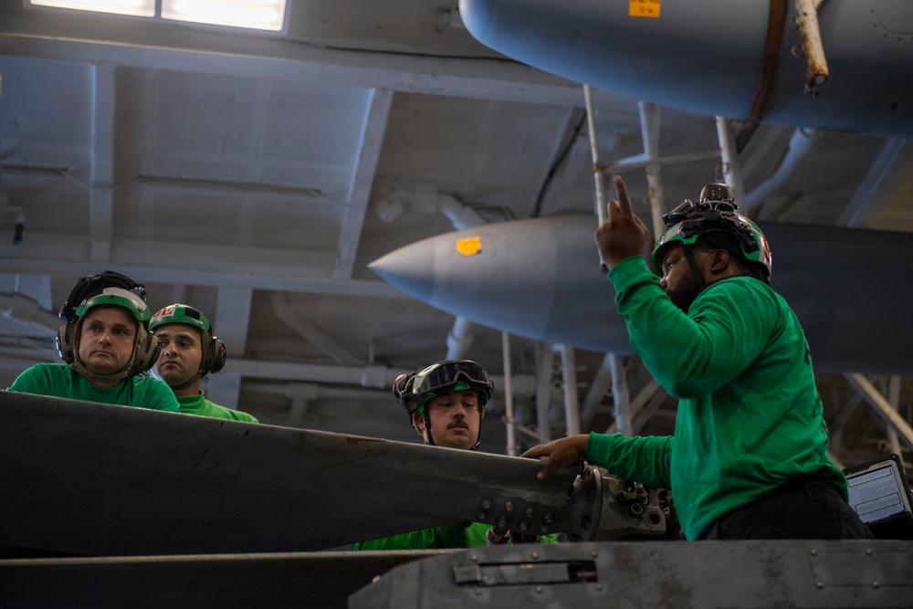 USS Theodore Roosevelt Maintenance
