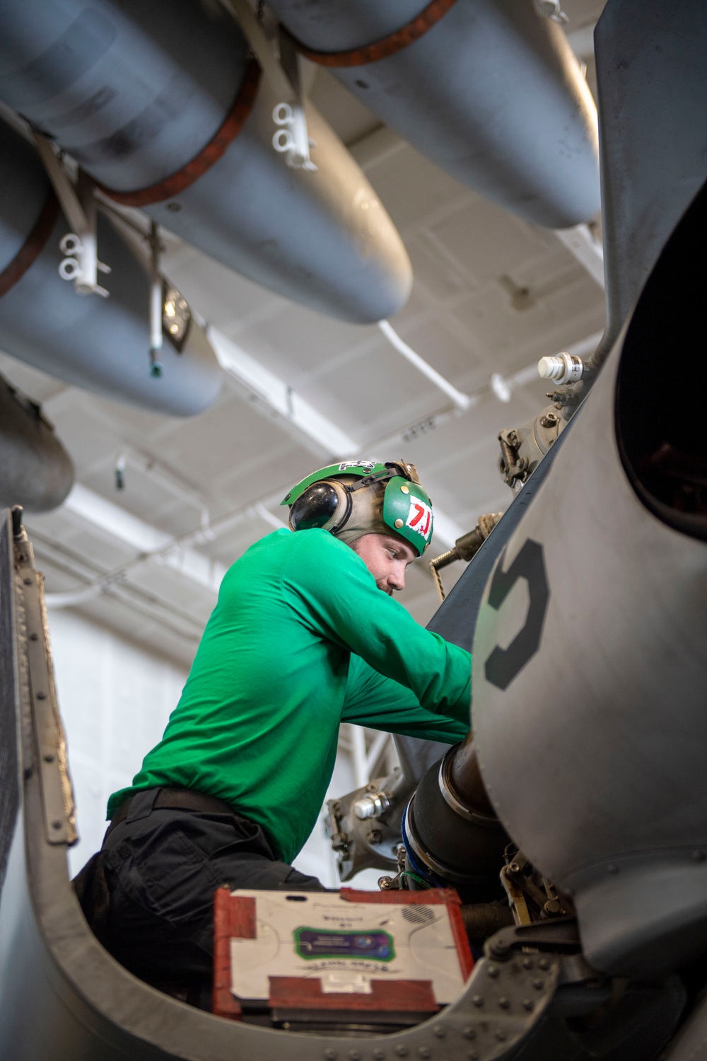 USS Theodore Roosevelt Maintenance