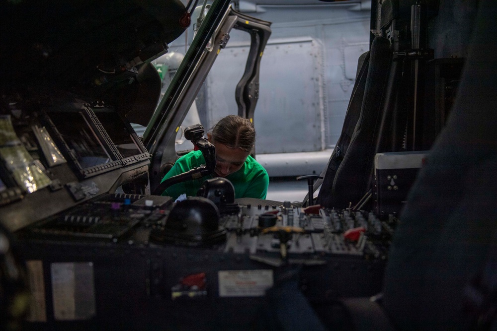 USS Theodore Roosevelt Maintenance