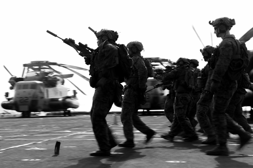 22nd MEU (SOC) | Lima Co. BLT 3/6 Deck Shoot Aboard USS San Antonio