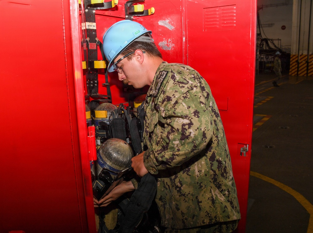 USS Carl Vinson (CVN 70) conducts routine operations