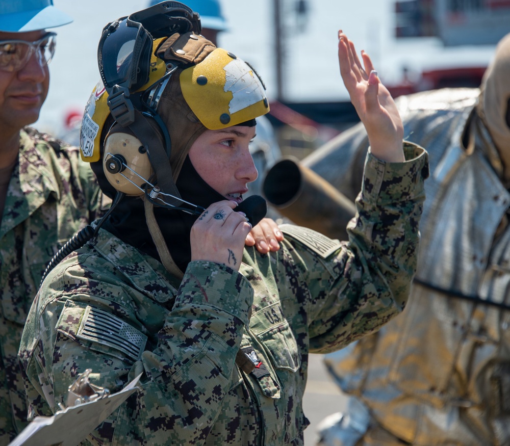 USS Carl Vinson (CVN 70) conducts shipboard training
