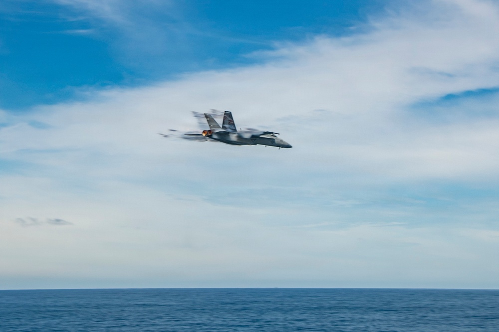 Nimitz Conducts Airpower Demonstration