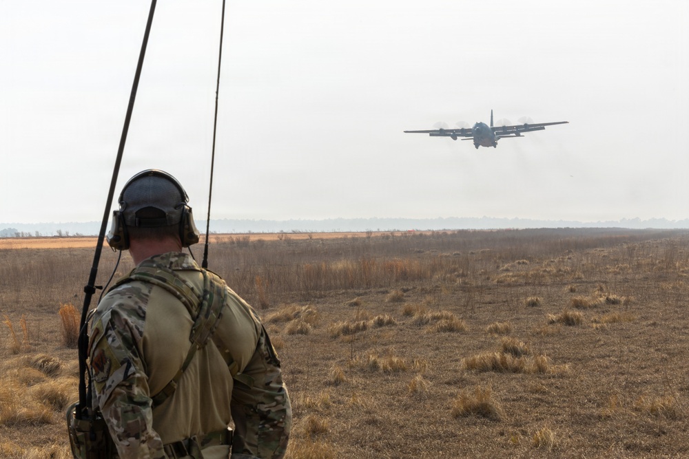 235th CAOS hosts first LZSO course for NATO ally