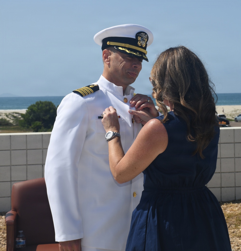 USNS Mercy Medical Treatment Facility Welcomes New Commanding Officer