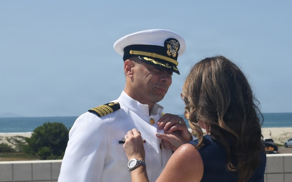 USNS Mercy Medical Treatment Facility Welcomes New Commanding Officer