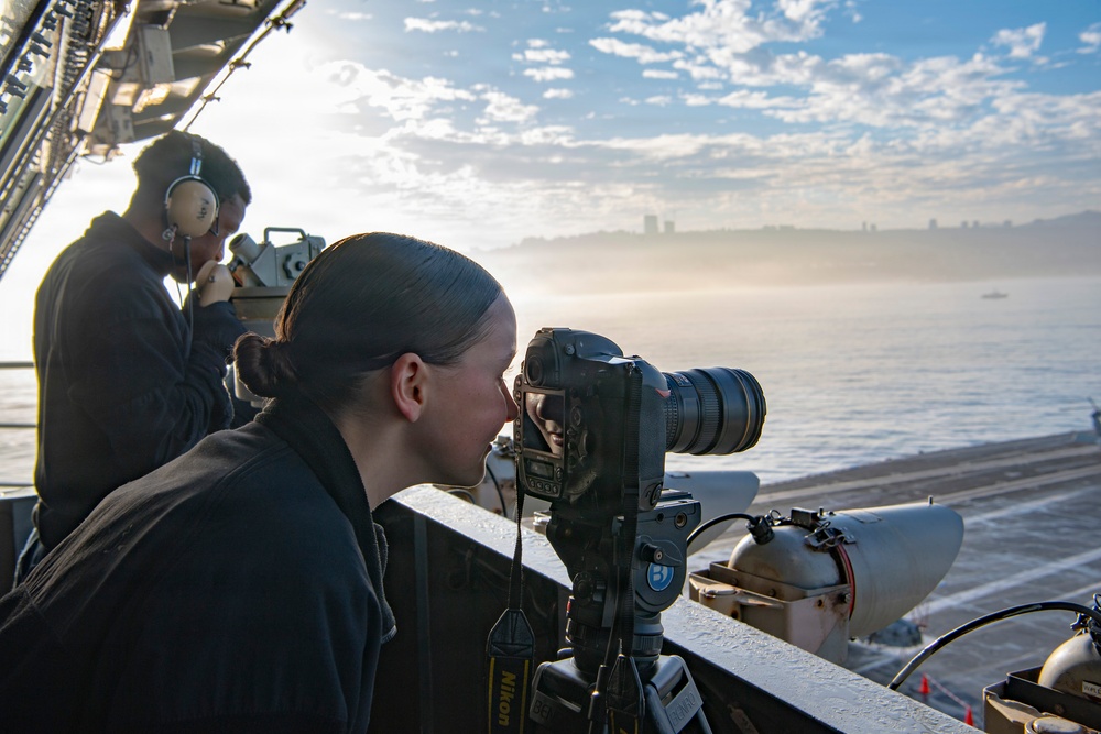 Nimitz Sailor Conducts Timlapse