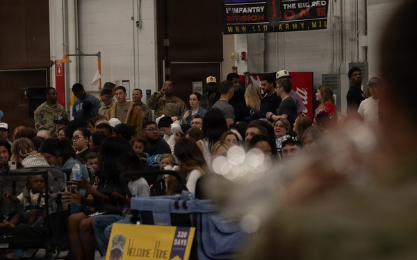 1st ABCT Soldiers Return to Fort Riley After Poland Rotation