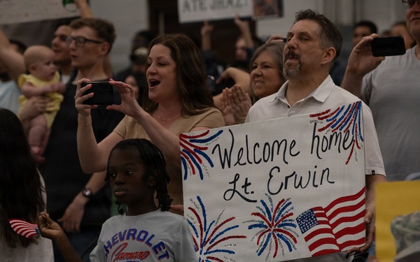1st ABCT Soldiers Return to Fort Riley After Poland Rotation