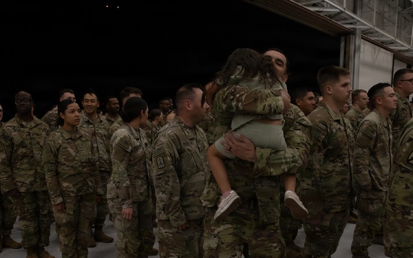 1st ABCT Soldiers Return to Fort Riley After Poland Rotation