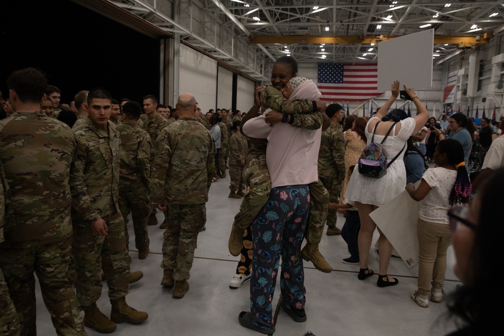 1st ABCT Soldiers Return to Fort Riley After Poland Rotation